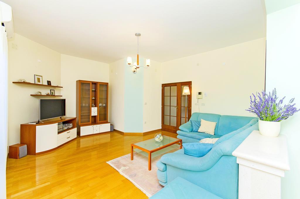 Apartment San Kastela Luaran gambar