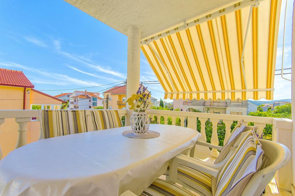 Apartment San Kastela Luaran gambar