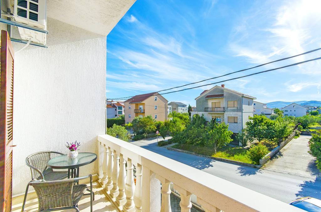 Apartment San Kastela Luaran gambar